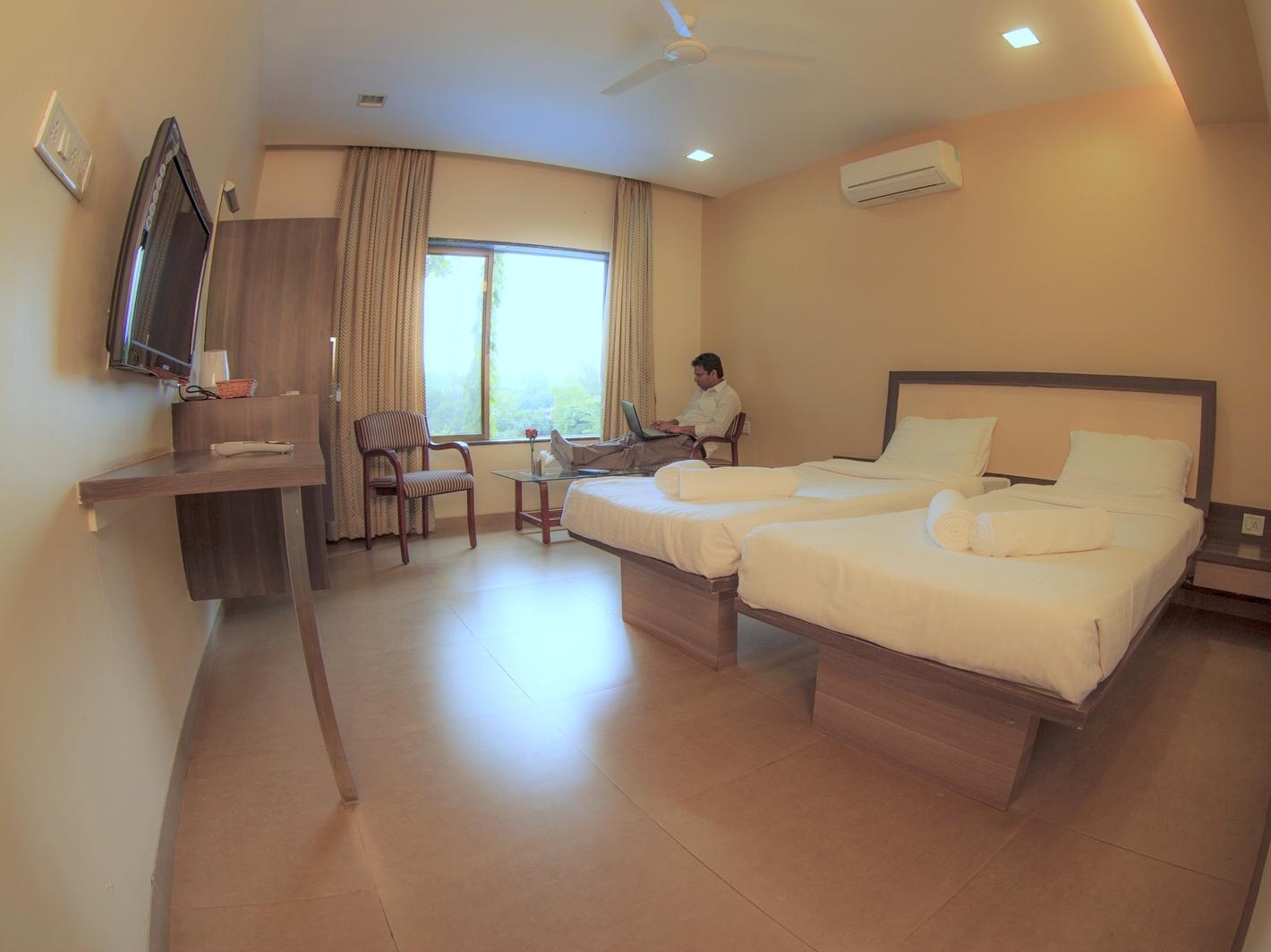 Green Valley Resort Khadoli Exterior photo